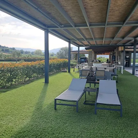 Casa Mulino - Where The Vineyards Meet The Sea B&B